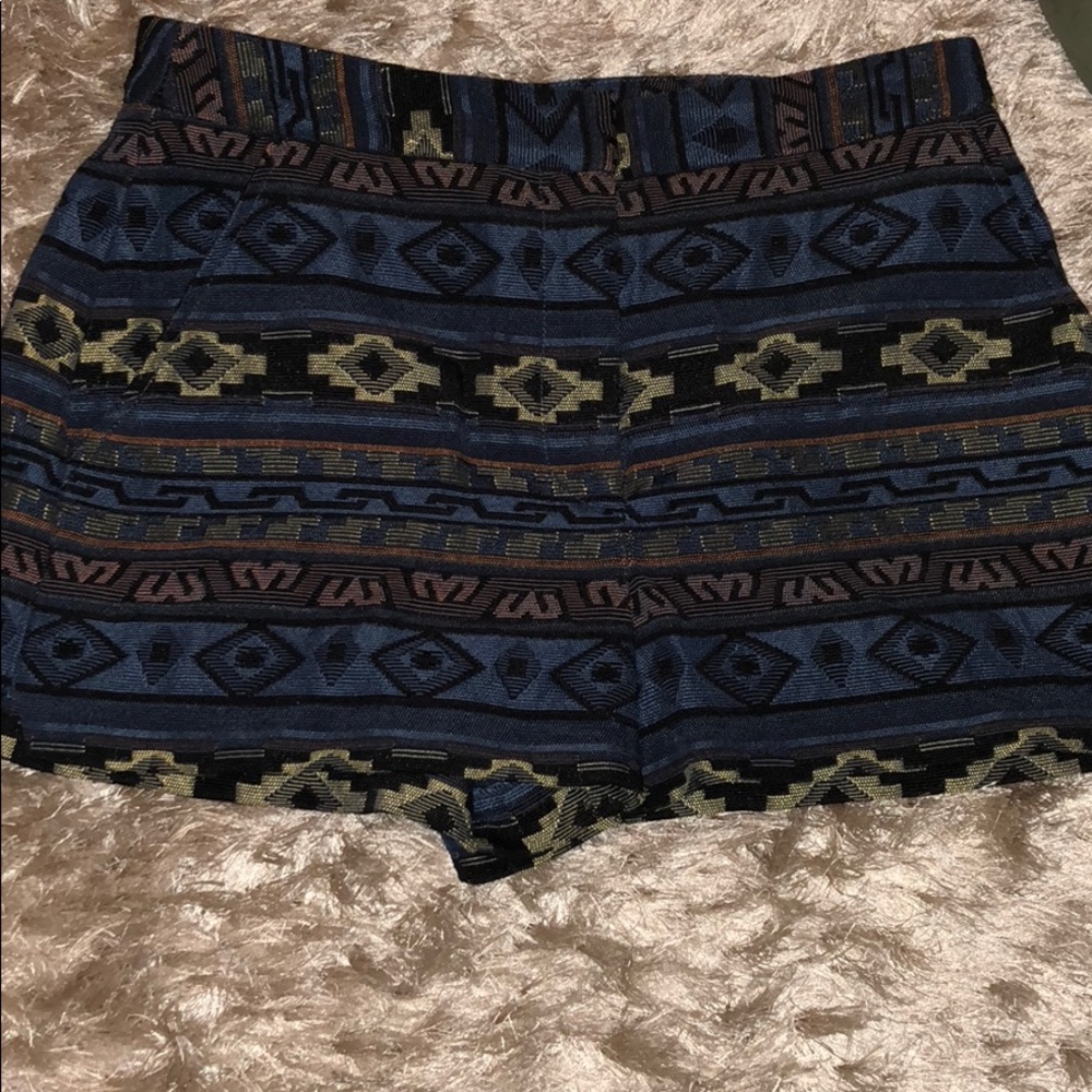 BCBG Aztec Printed Shorts !!!